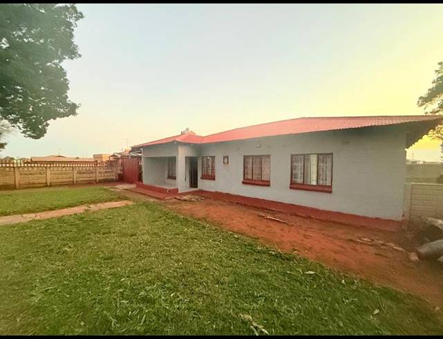 3 BEDROOM HOUSE FOR SALE IN VANDERBIJLPARK CW 6